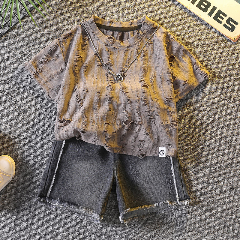 5019 Traje de verano de celebridades de Internet para niños 2023 Nueva ropa de calle frita para bebés de moda y moda de manga corta
