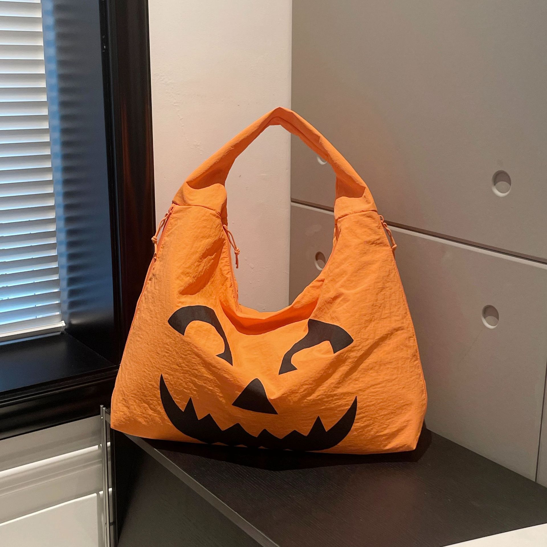 万圣节南瓜头图案女士托特包单肩包大容量休闲女士包百搭轻便个性