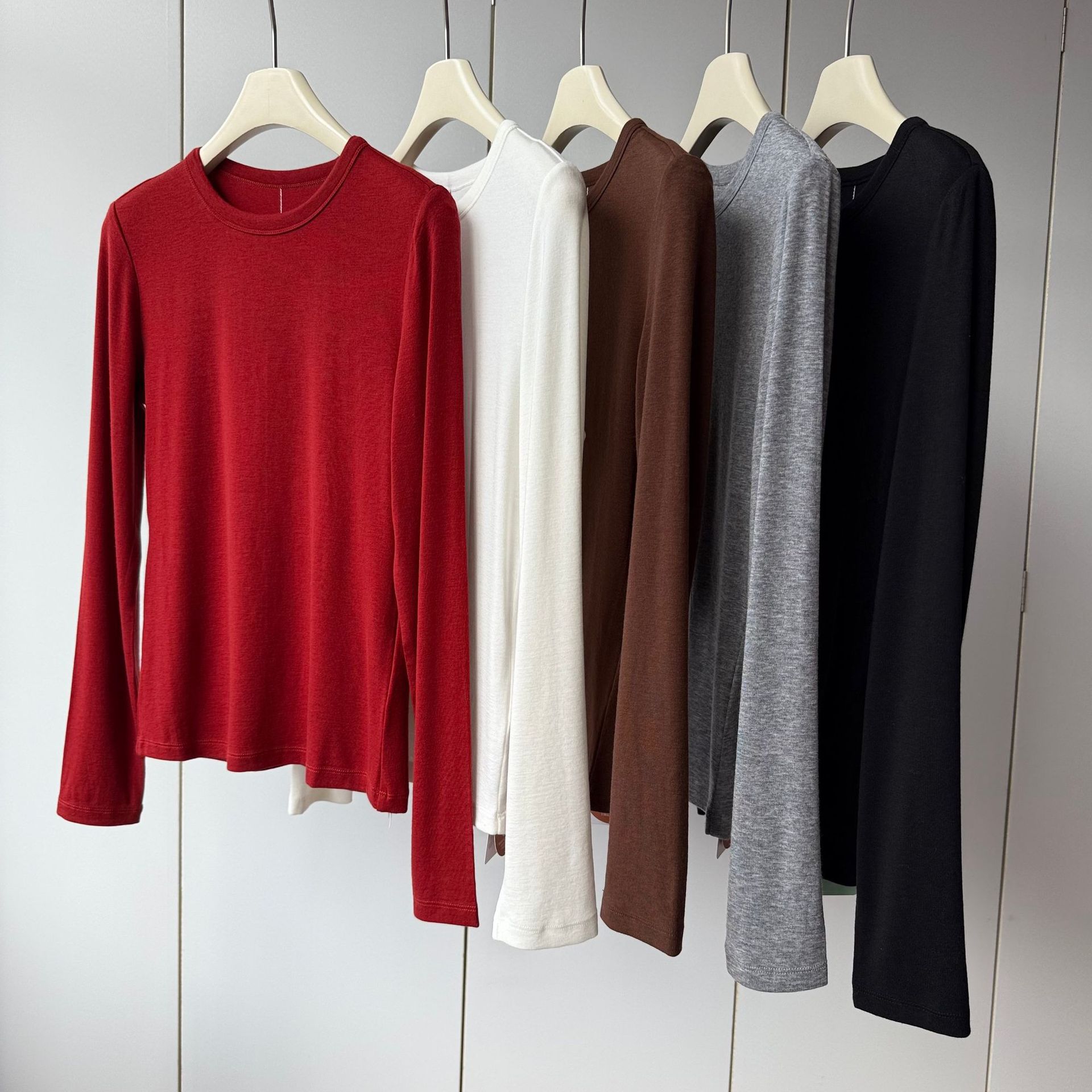 很显肤白 轻盈软弹！天丝+羊毛圆领柔软舒适宽松显瘦长袖T恤女秋