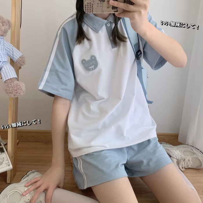 スポーツスーツ女性の夏の少女の日の学院の風のゆったりしたpoloシャツの半袖の半ズボンのカジュアルな2つのセットの婦人服|undefined