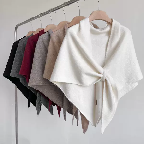 Yakee High-End Triangle Shawl Cloak Women's Soft Waxy Knitted Outer Cloak Warm Pure Color Scarf Shawl