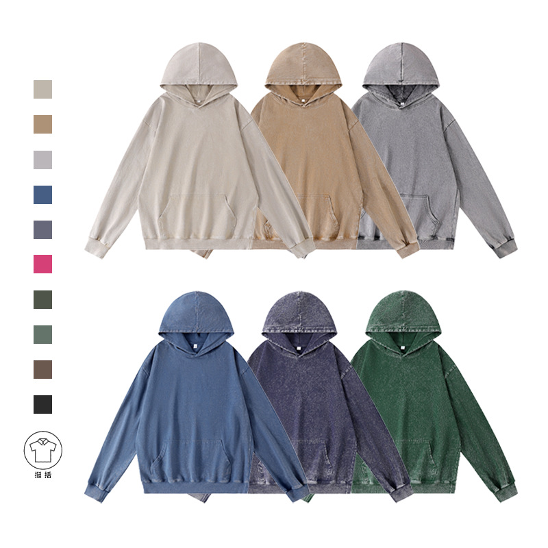 Retro-style, color-washed sweatshirt with a relaxed, oversized fit, a versatile top, and direct supply from the manufacturer for export, with logo printing available