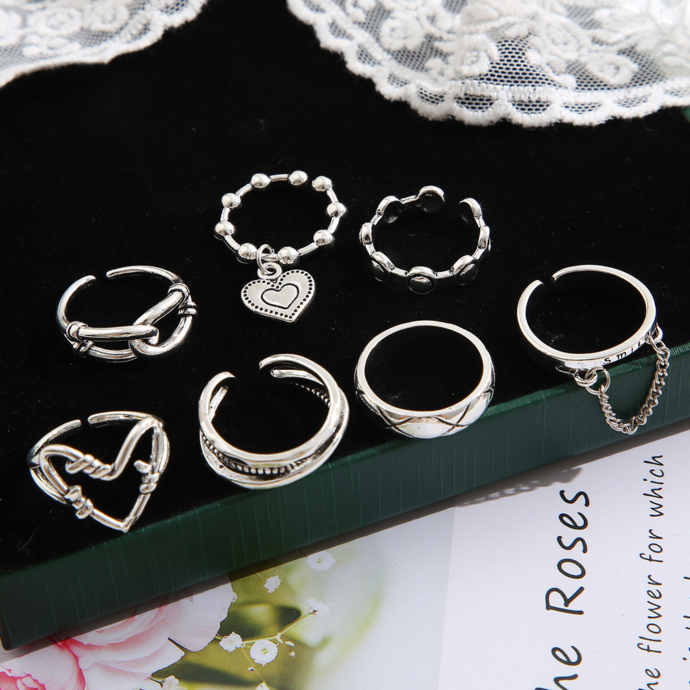 Retro Heart Shape Metal Plating Open Ring display picture 3