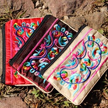 民族风 绣花绸缎便携小包零钱包 双面绣手拎零钱包 多色