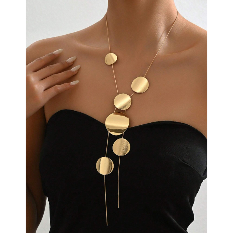 Long Geometric Disc Pendant Necklace Elegant Versatile Jewellery_voghion.com