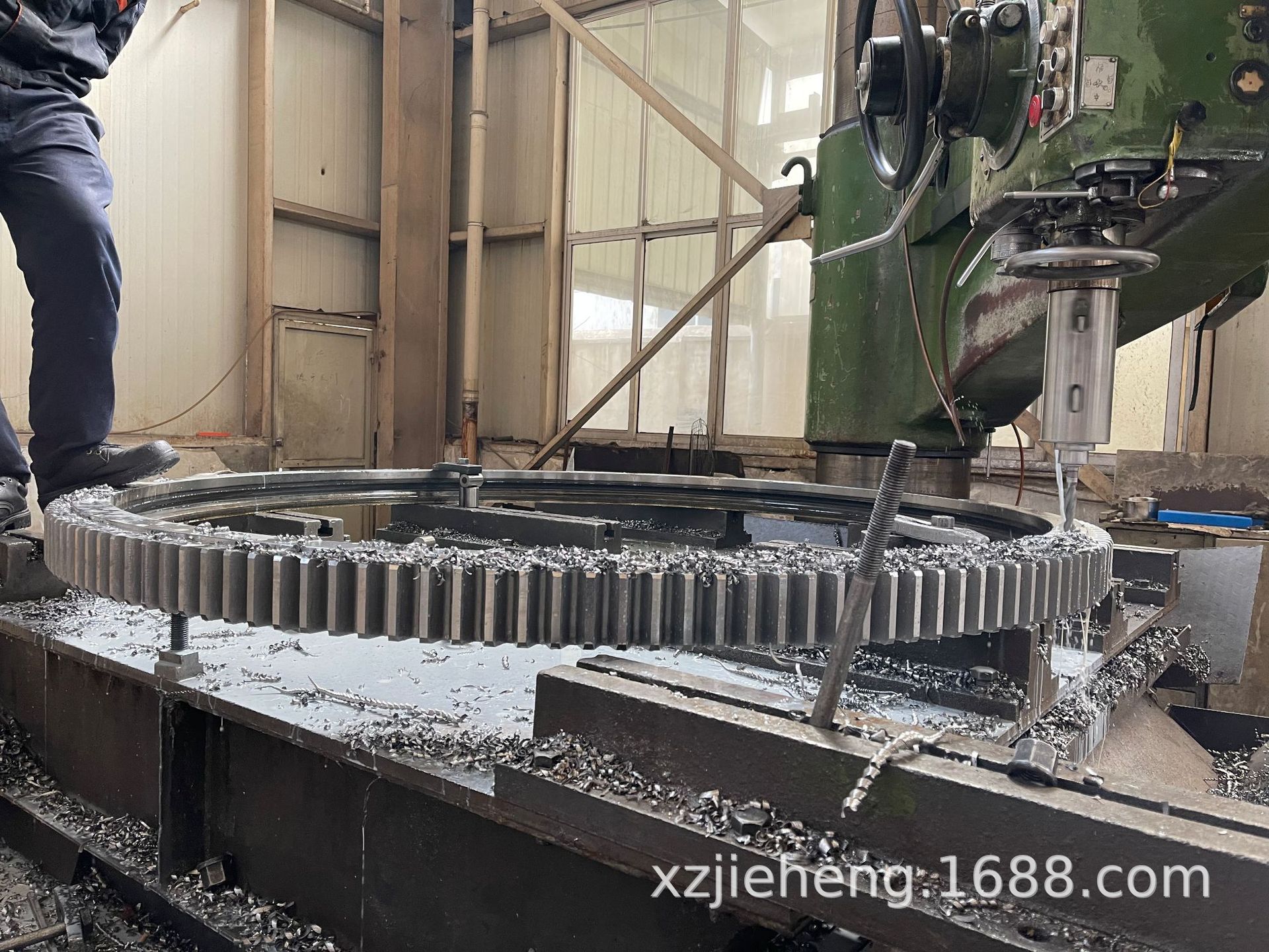 回转支承230.20.0644.转盘轴承厂家销售 非标支承加工现货销售