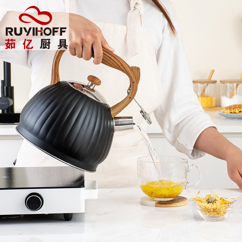 Amazon 2021 nuevo patrón de calabaza hervidor de silbato 3.5L transfronterizo de distribución de utensilios de cocina hervidor de sonido de gran capacidad