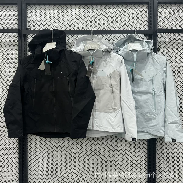 New Outdoor Windproof and Waterproof Mountaineering Jacket for Couples, Men and Women, Hooded Trendy Brand Jacket, Hooded Women's Jacket