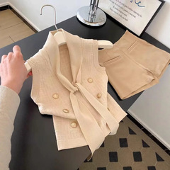 ノースリーブの小さな香りのデザインニット新しいスタイルの軽い高級ハイエンドの女性のファッショナブルなトップス小柄な人向け
