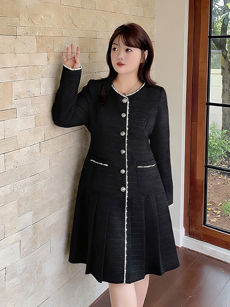 120-300 Plus Size Women's Clothing, Chanel-Style Dress, New Autumn and Winter Model, Pleated Long-Sleeved Dress with a High-End Feel for Chubby Girls 120-300 Plus Size Women's Clothing, Chanel-Style Dress, New Autumn and Winter Model, Pleated Long-Sleeved Dress with a High-End Feel for Chubby Girls