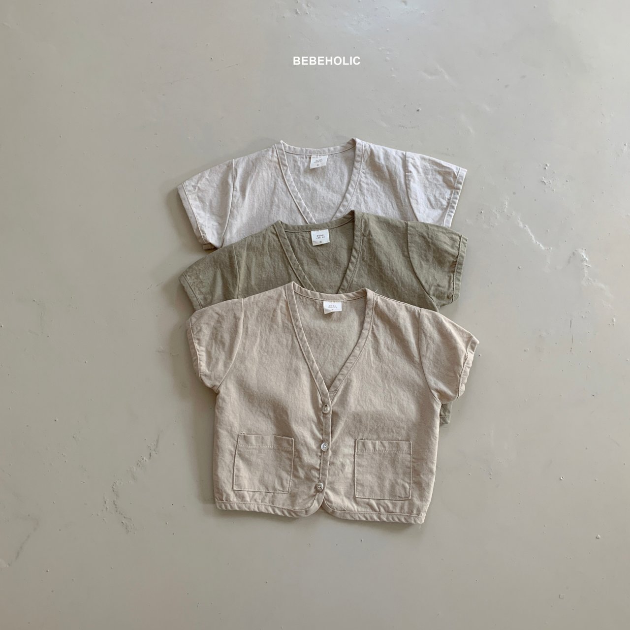 Verano de verano de manga corta Camisa delgada estilo coreano 2023 Verano nuevo bolsillo de bebé de manga corta abrigo de Bebé Ropa de verano