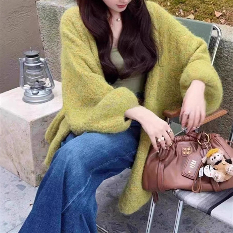 早秋韩系氛围感纯色灯笼袖毛衣女高级感慵懒风显瘦大码针织衫绿色|undefined