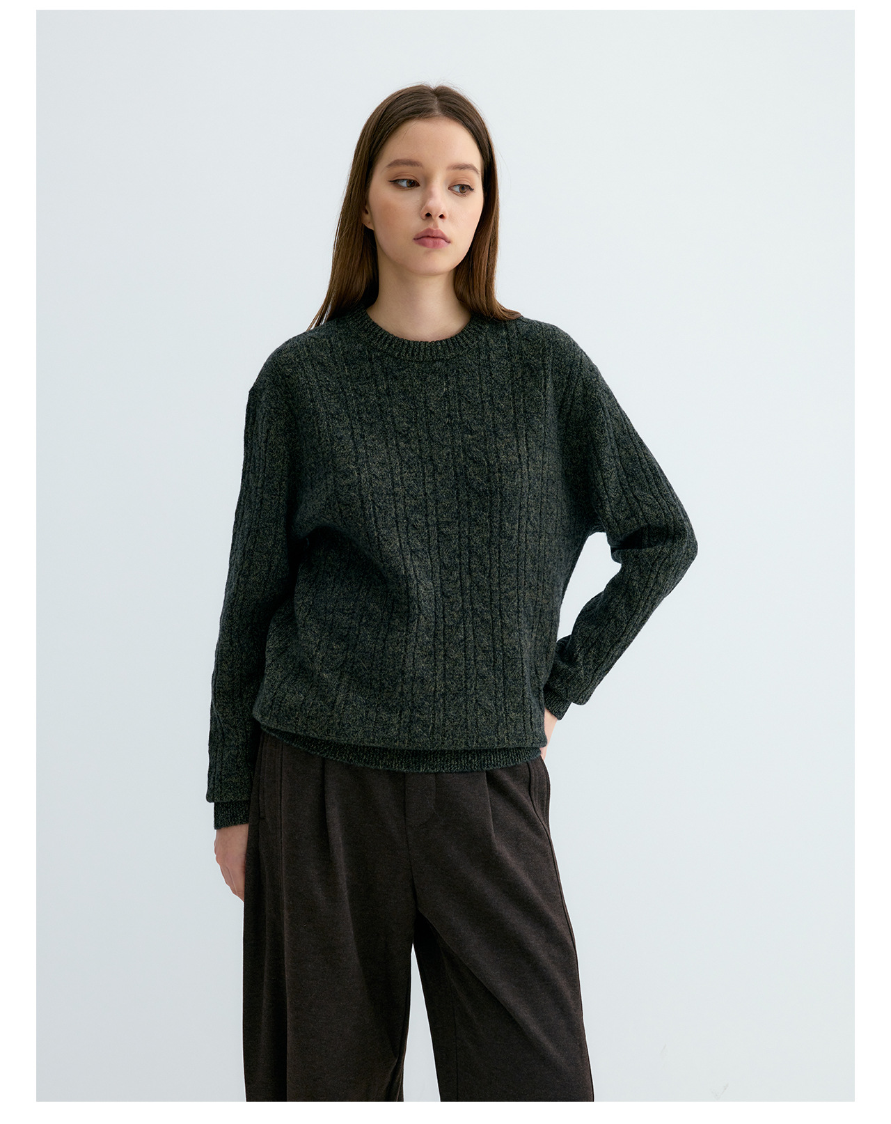 UNF Cable-Knit Crewneck Sweater