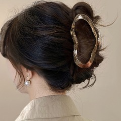 大衆デザイン感透明クリップ大サイズの髪量が多いサメクリップ高級感ヘアクリップ女後頭部クリップ頭飾り