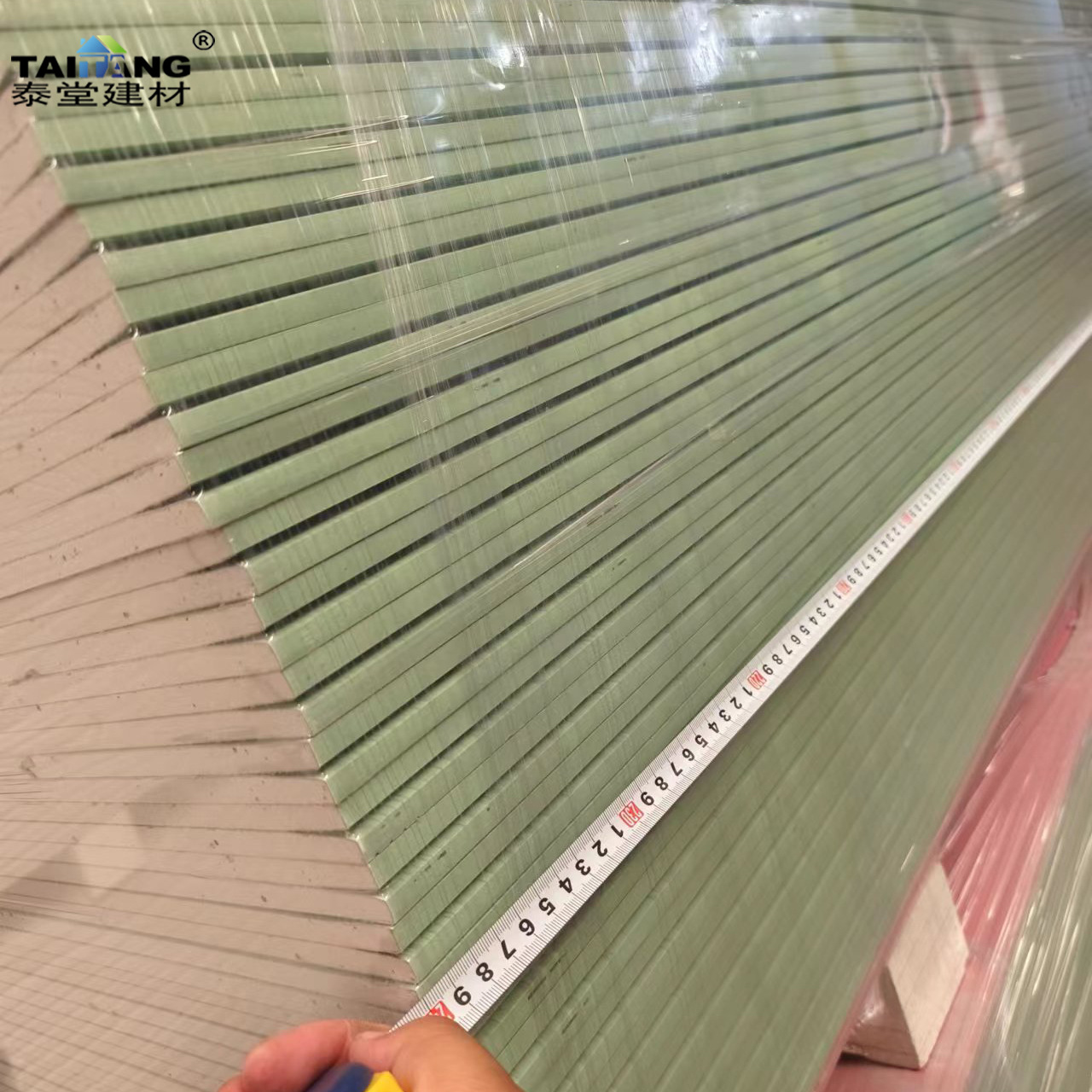 Tablero de yeso de 9mm Techo Tablero de yeso 12mm Tablero de yeso ignífugo a prueba de humedad Fabricante