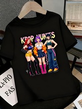 KPOP HUNTS 动漫迷图案T恤 - 以三个时尚的彩色设计角色为特色，