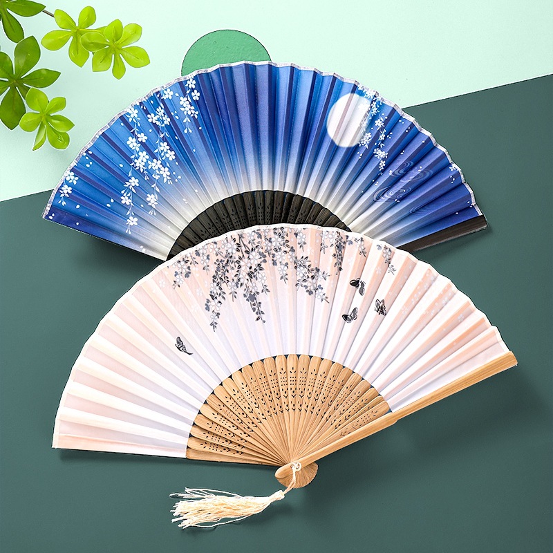 Ventilador plegable de estilo chino de verano estilo antiguo de alta gama Hanfu cheongsam abanico chino abanico de baile plegable para niños abanico de bambú