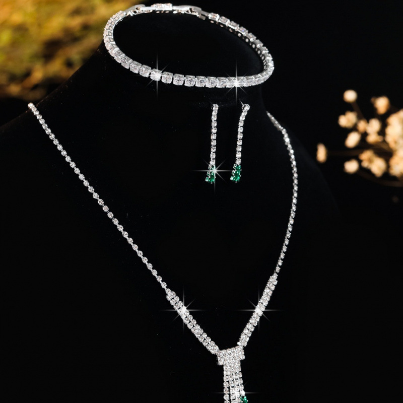 Conjunto de novia de tres piezas, collar, pendientes, cadena de estrás, joyería para banquetes_voghion.com