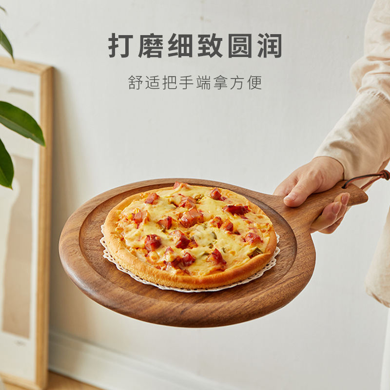 木のステーキの食事皿日本式の木のピザの皿の牛の板の食器の木の皿の木のトレーの洋食は皿を並べます。|undefined