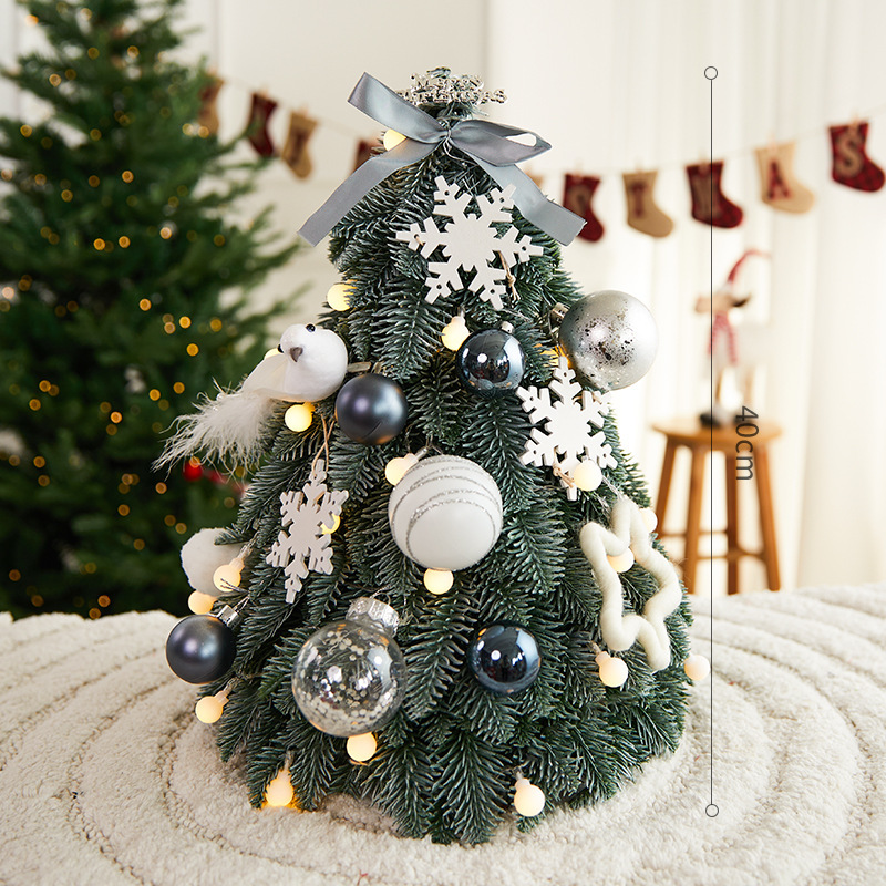 Nuevo árbol de Navidad transfronterizo en stock árbol de Navidad decoración mini lámpara árbol de Navidad