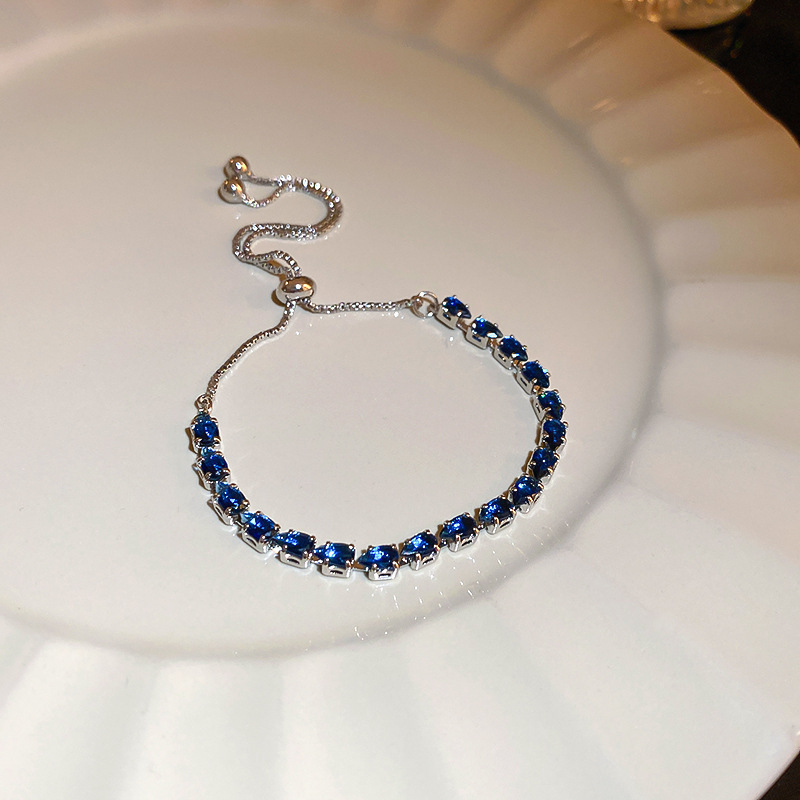 ZIRCON cuadrado pulsera ajustable Mujer simple luz de lujo pulsera moda personalidad temperamento Joker Senior Sentido de mano adornos hembra