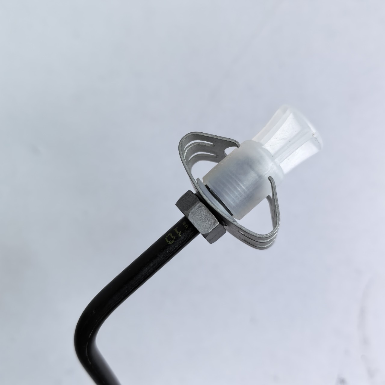 4806C1 Is Suitable for Peugeot 206 207 301 307 Citroen C2 C3 Brake Oil Iron Pipe Brake Master Cylinder Oil