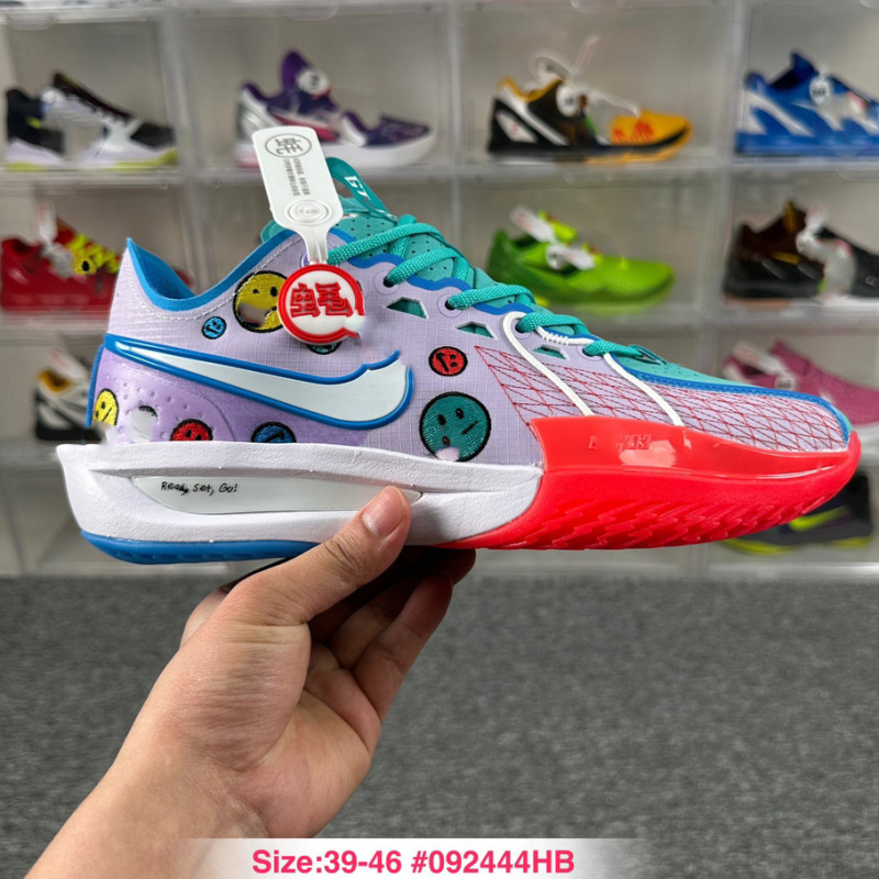 Branded G.T Cut 3 Soft Breathable Non-Slip Wear-Resistant Low-Top Black Pink Men's Practical Basketball Shoes