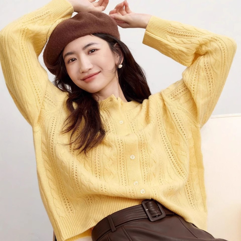 Yike Round Neck Cable Versatile Knitted Cardigan 2025 Winter New Multi-Color Versatile Women's Top Long Sleeves