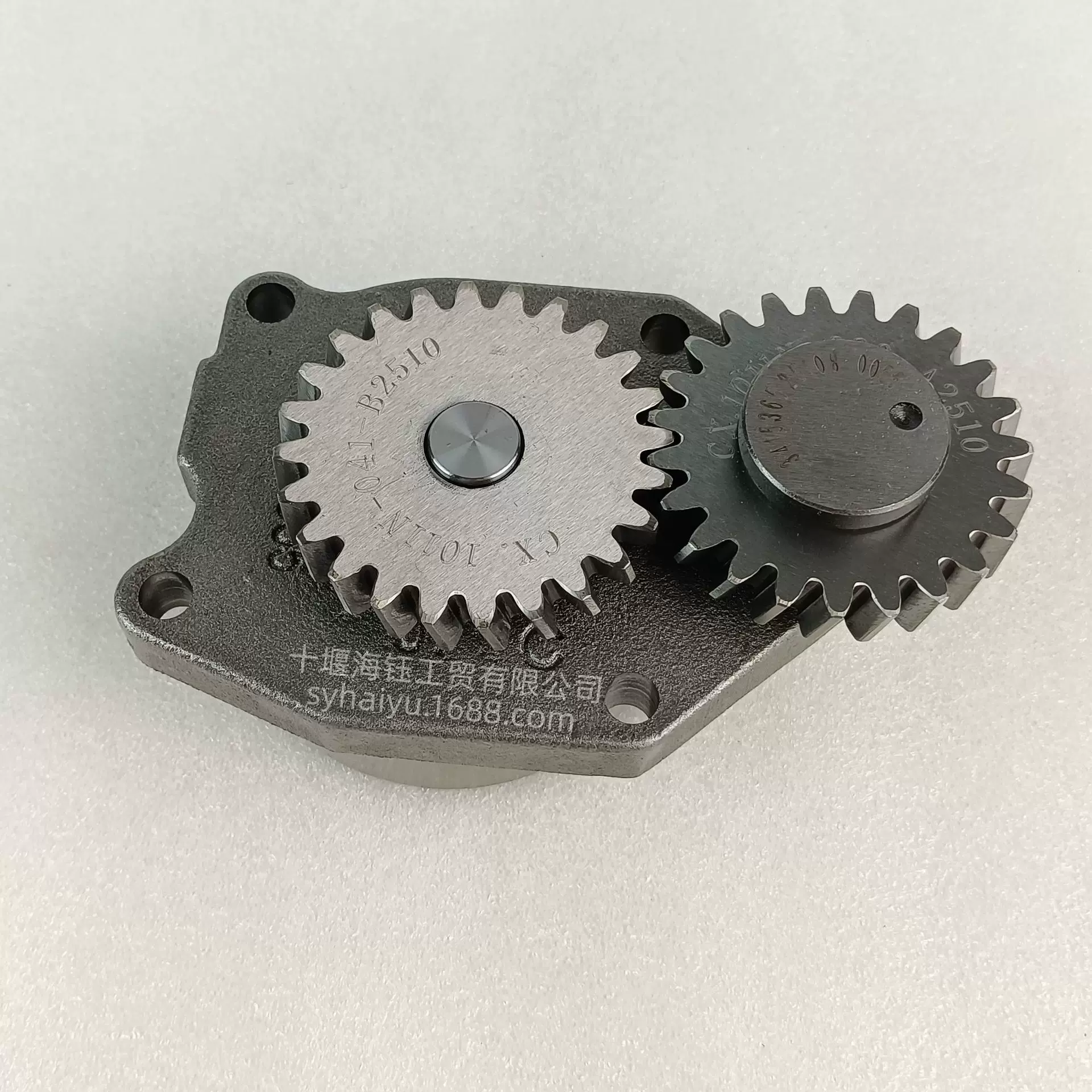 适用于康明斯6CT发动机配件机油泵总成C3800828/3415365