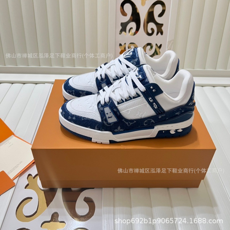 2026 casa de burro blanco zapatos de skate de cemento pareja de moda universal zapatos casuales viejos zapatos de cuero blanco con suela gruesa baja