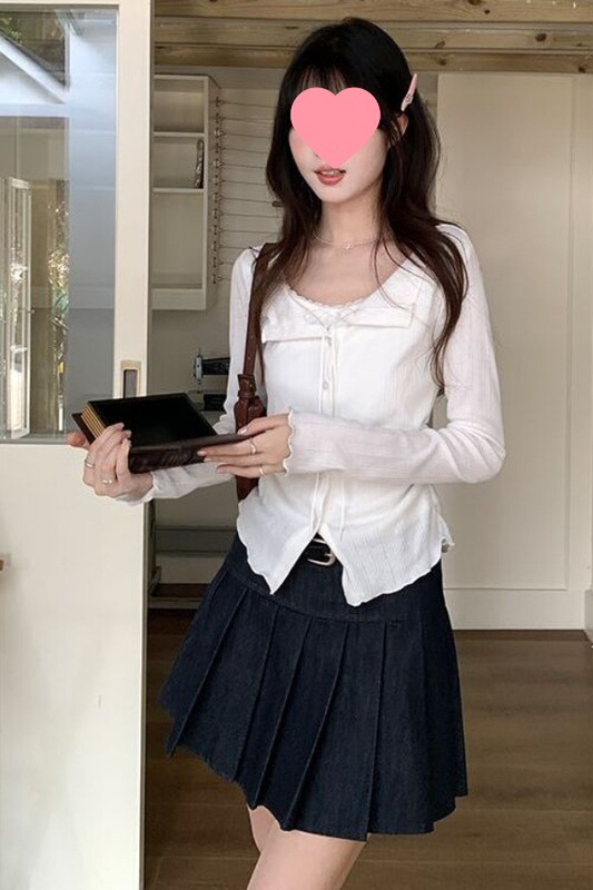 Korean Lace Splicing Fake Two-Piece Bottoming Shirt for Women Early Autum Right Shoulder Long-Sleeved Shirt Slimming Look Short Top