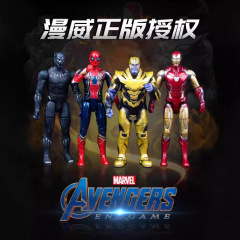 正版の漫威鋼鉄のスパイダーマンのおもちゃのフィギュアのぬいぐるみの置物の変形の模型の可動の人形の現物は卸売りして代行します。