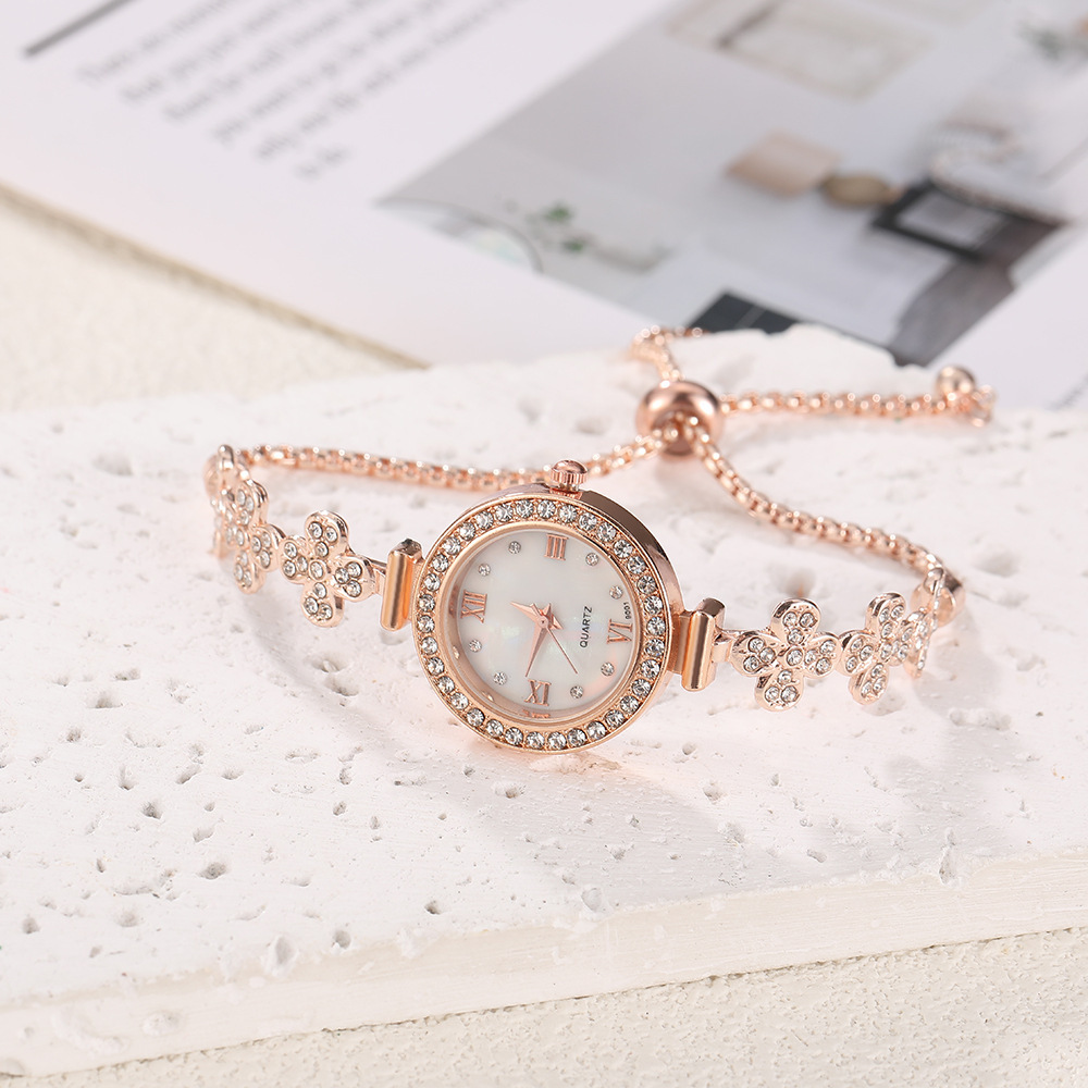 Creative Fashion Ladies Watch Creative Diamond Round Winding Flower Type Free Adjustment Bracelet Watch Women's Watch