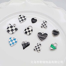 棋盘格彩色滴油爱心小熊手提包包吊坠手工耳环项链小挂件饰品配件