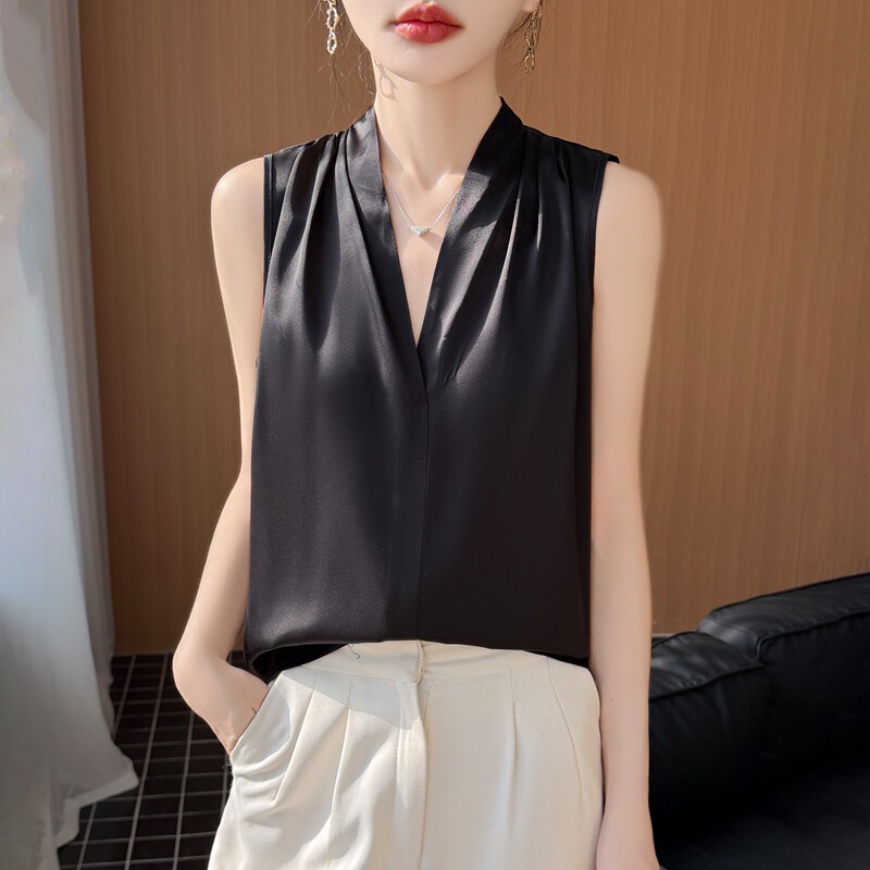Sleeveless Shirt for Layering, Satin Imitation Silk Pleated V-Neck Inner Wear or Outer Wear Shirt for Women in Summer