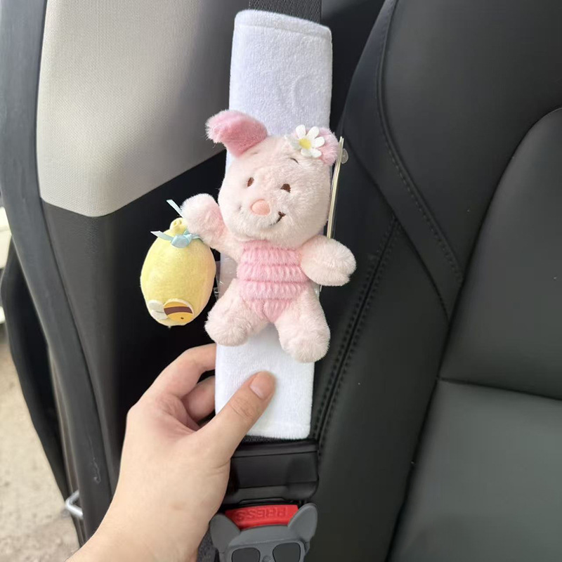 Funda Protectora de Hombro para Cinturón de Auto de Peluche Decorativa con Dibujos Animados