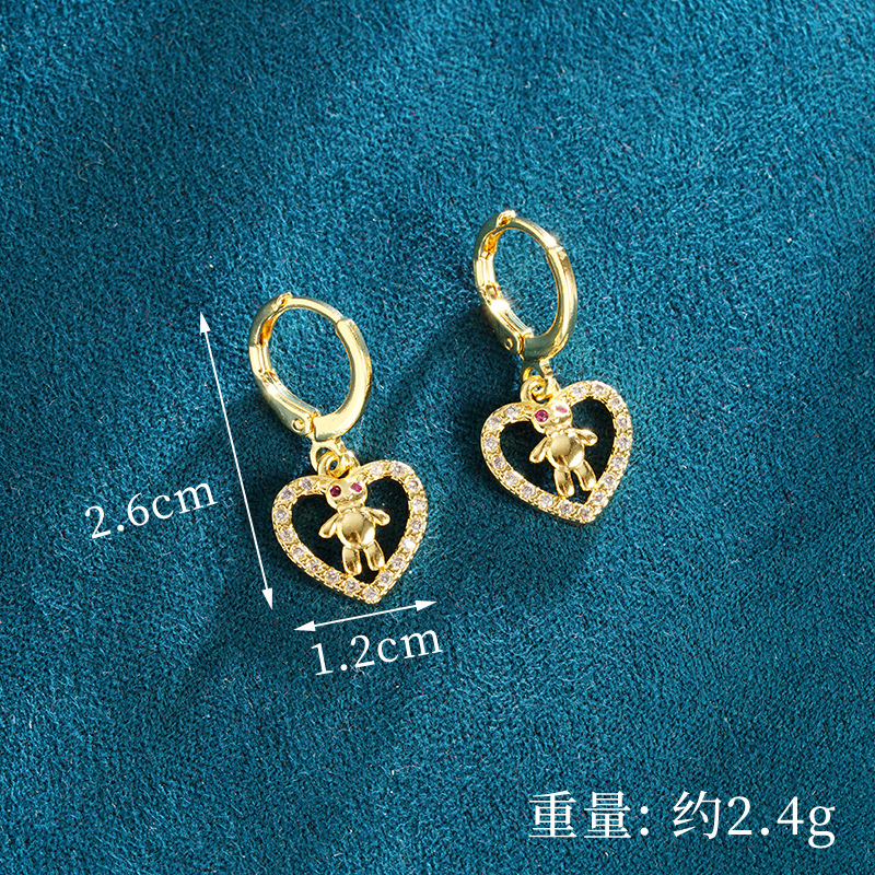 Collar de oro de arena de estilo antiguo Pendientes de oso en forma de corazón con incrustaciones de lujo ligero de moda