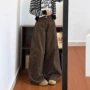 冬季咖色宽松新款牛仔裤