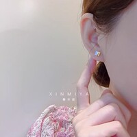 小众设计感方形耳钉新款女简约双拼个性耳环日常通勤时尚气质耳饰
