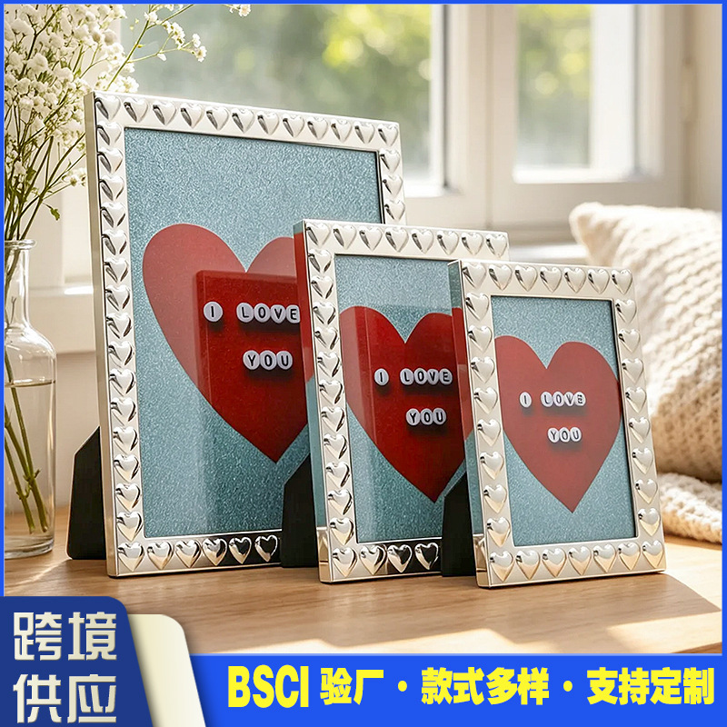 Factory wholesale heart-shaped frame simple metal photo frame model home decor tabletop ornament metal photo frame Factory wholesale heart-shaped frame simple metal photo frame model home decor tabletop ornament metal photo frame