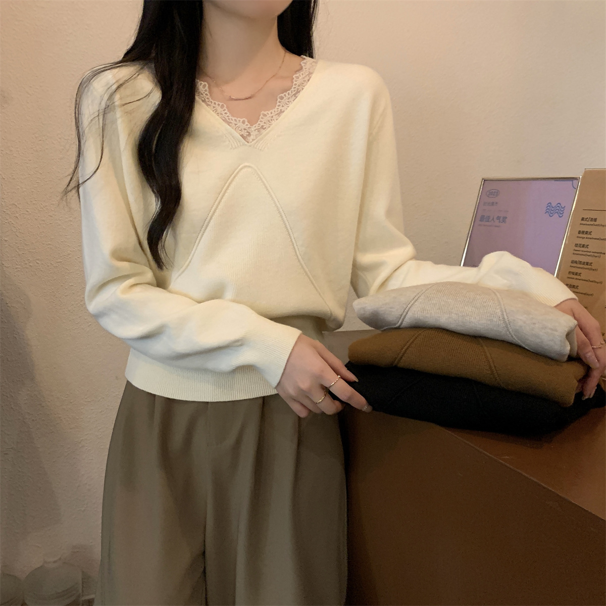 Lace knitted autumn demi-season base body-friendly sweater