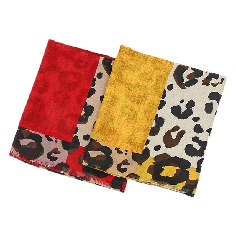 Tassel New Style European and American Leopard Print Cotton and Linen Shawl for Women, Fashionable Two-Tone Versatile Beach Sun Protection Scarf Wholesale Sunshade