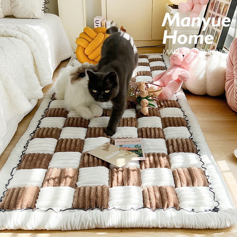 Cross-Border Popular Checkerboard Pattern Thickened Warm Plush Dog Mat Pet Bed Large Dog Sleeping Mat Dog Bed Pet Supplies Cross-Border Popular Checkerboard Pattern Thickened Warm Plush Dog Mat Pet Bed Large Dog Sleeping Mat Dog Bed Pet Supplies