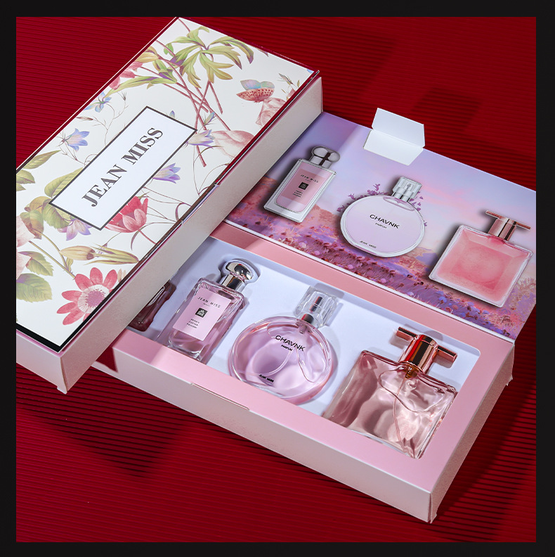 Xiaocheng Yixiang's new women's perfume set has a long-lasting fragrance and is a cross-border bestseller. My idol is the wholesale of perfume gift boxes undefined