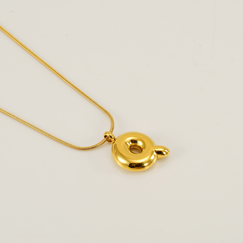 Burbujas transfronterizas 26 letras inglesas colgante brillante collar nicho universal oro acero titanio joyería collar