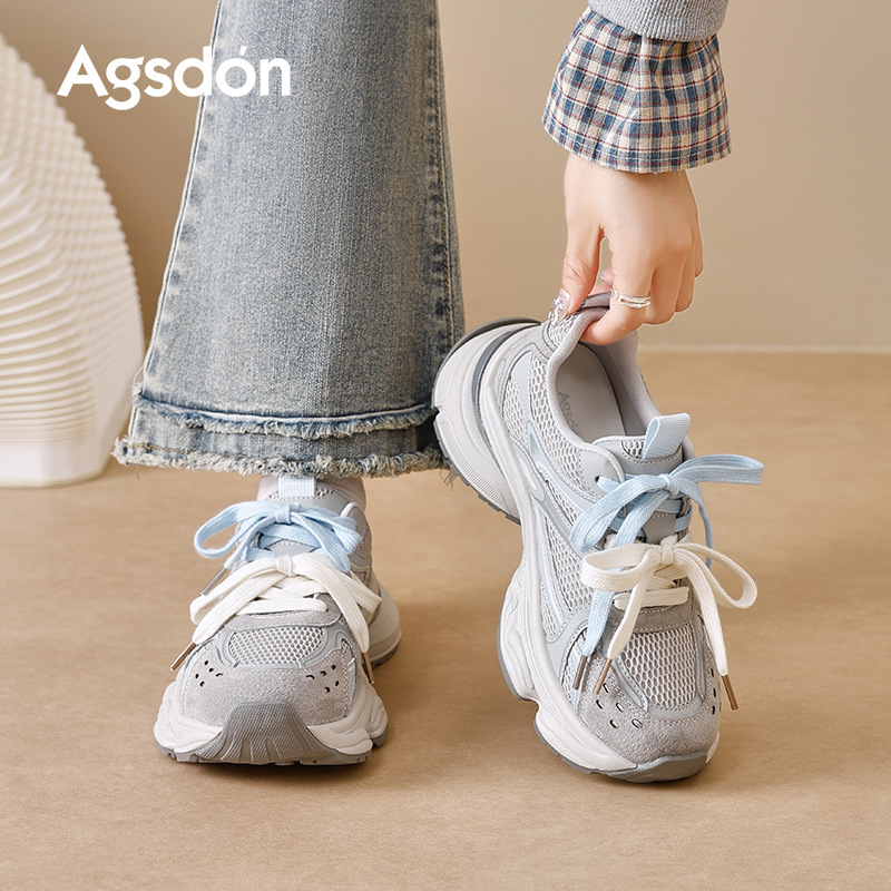 Zapatos antiguos de base gruesa para padres y mujeres 2025 nuevo estilo de moda de otoño retro casual zapatillas deportivas azules pequeñas