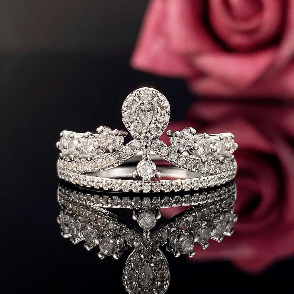 Fashion Crown Copper Inlay Zircon Rings 1 Piece