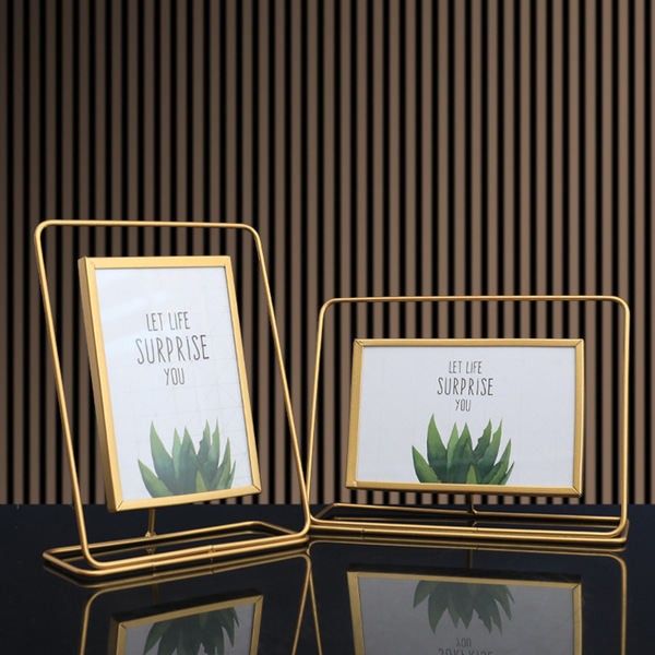 Glass photo frame