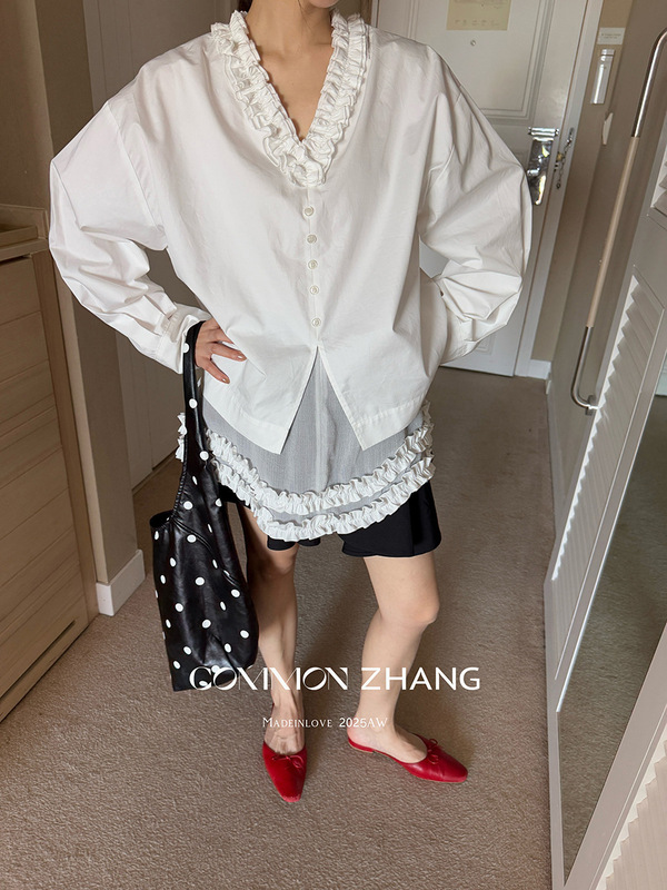 CZ ZHANG秋季法式俏皮少女花边纱网拼接v领层次感小众衬衫B33302|undefined