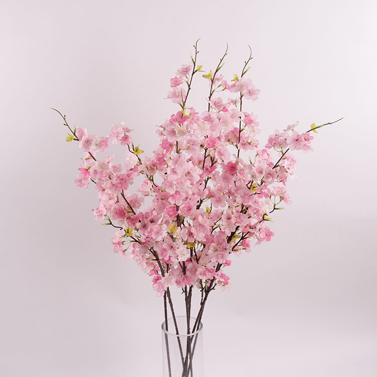 桜の枝のホテルの結婚祝いの装飾の桜の枝のプラスチックの造花の絹の花の客間の天井のベランダをシミュレーションします。|undefined